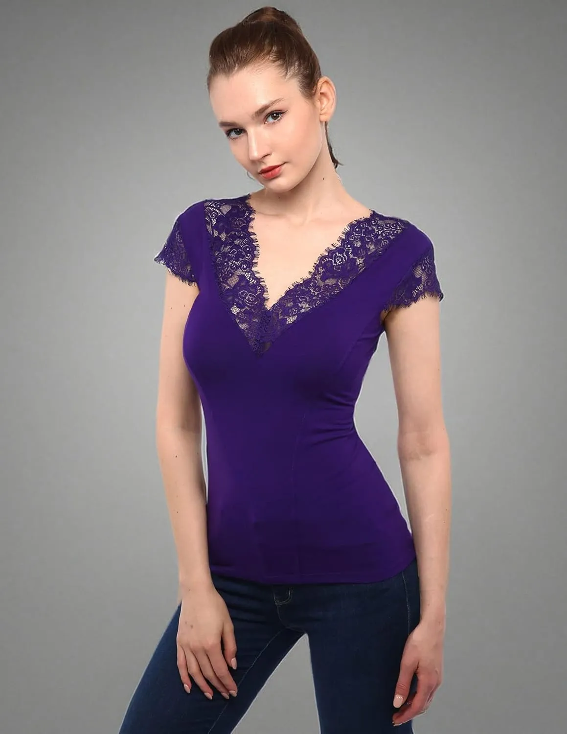 AmlieBoutik Women Floral Lace Trim V Neck Sleeveless Blouse Top
