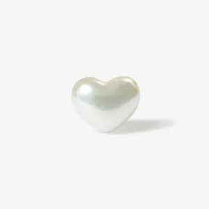 Jude medium puffy pearl heart piercing