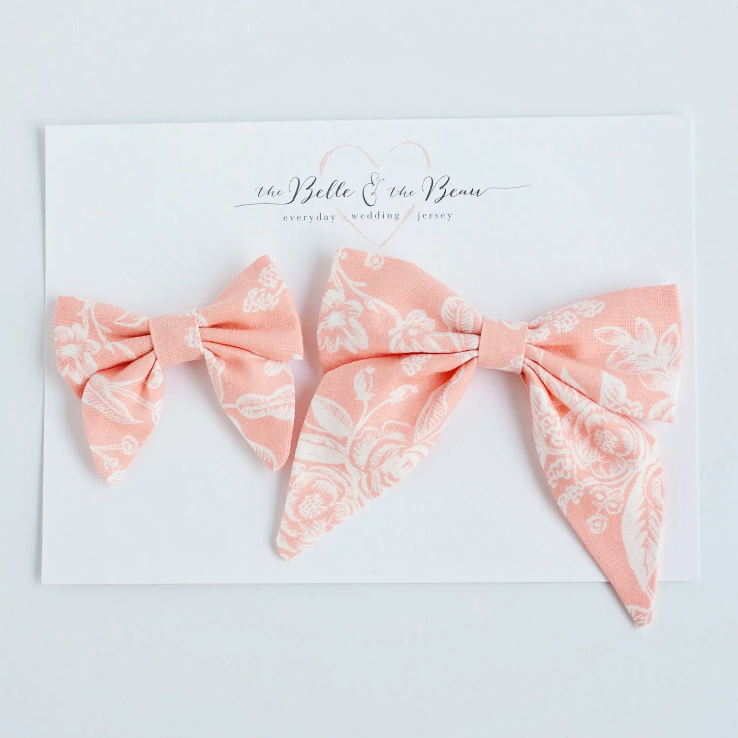Men's Freestyle Self-Tie Bow Tie / Peach Toile