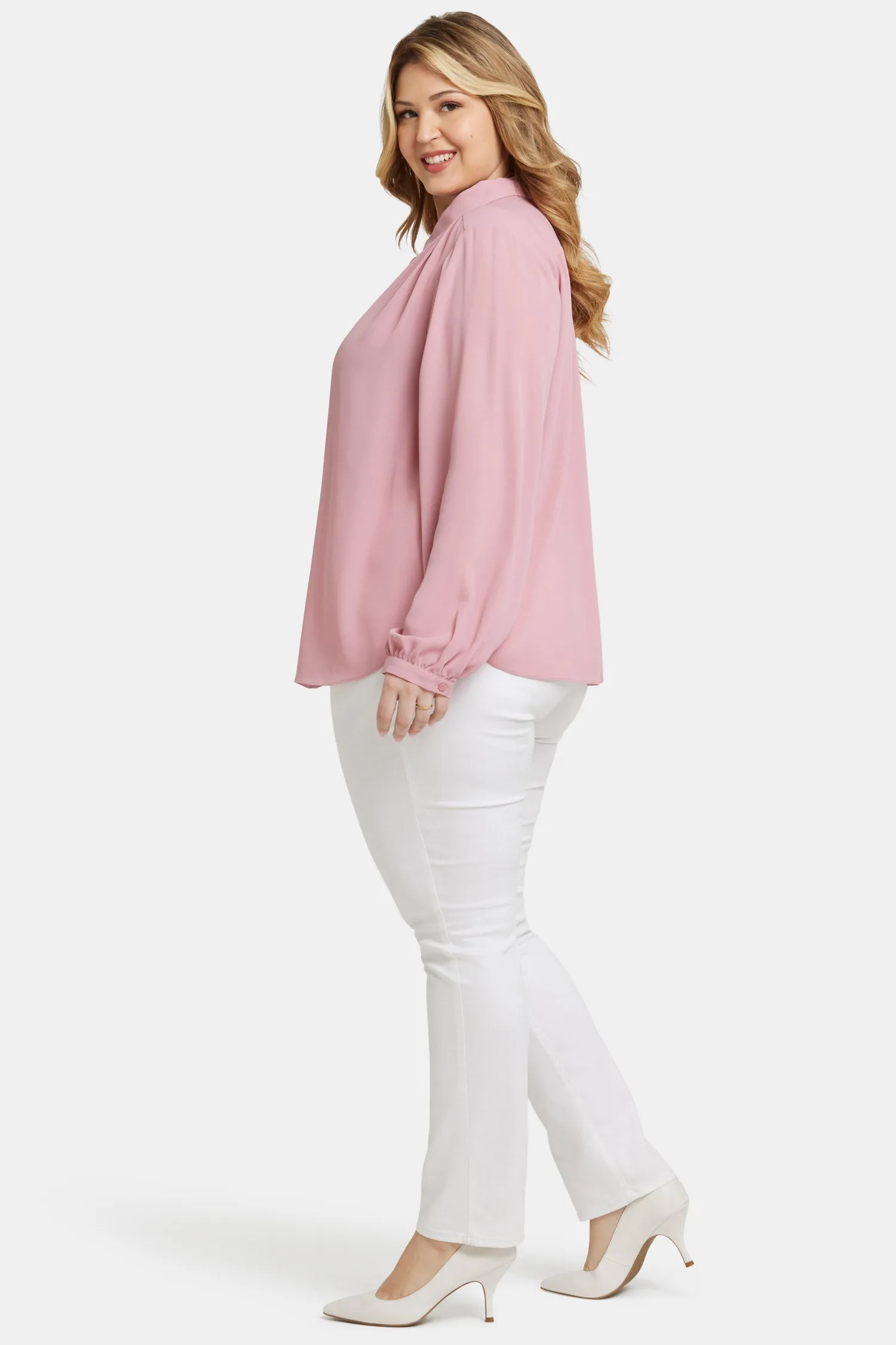 Modern Blouse In Plus Size - Aphrodite